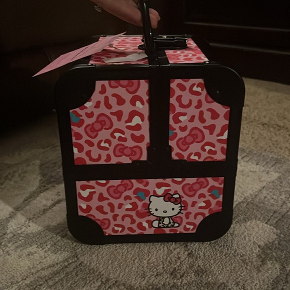 Hello Kitty Make Up Box - Picture 4 of 6